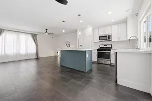 8606 Gold Coast, San Diego, CA 92126 - Photo 9