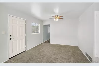  3641 Martha St, San Diego, CA 92117 - Photo 11