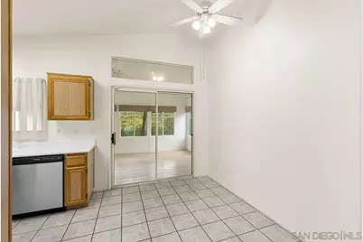  32003 Calle Novelda, Temecula, CA 92592 - Photo 9