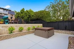 2537 Grandview St, San Diego, CA 92110 - Photo 33