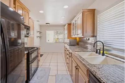  1853 Cathedral Gln, Escondido, CA 92029 - Photo 13