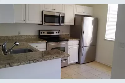  2250 Gill Village #909, San Diego, CA 92108 - Photo 3