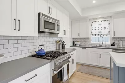  835 Beryl St., San Diego, CA 92109 - Photo 5