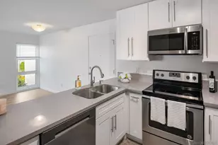 4064 Huerfano Ave, San Diego, CA 92117 - Photo 9