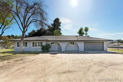  24567 Adams Ave, Murrieta, CA 92562 - Photo 3