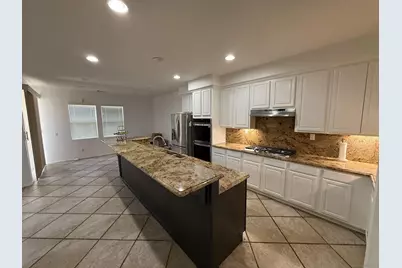  543 Silverhawk Dr, Corona, CA 92879 - Photo 13