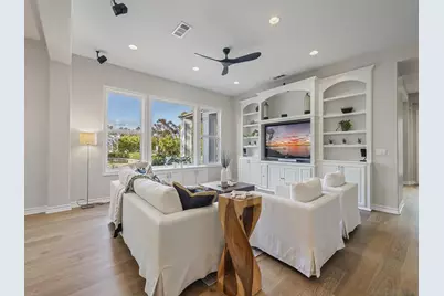  10785 Cherry Hill Drive, San Diego, CA 92130 - Photo 29
