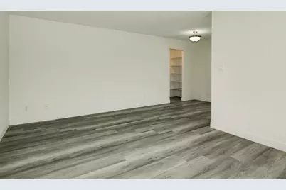 6602 Beadnell Way #4, San Diego, CA 92117 - Photo 7