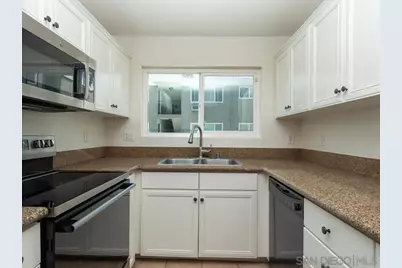  6602 Beadnell Way #4, San Diego, CA 92117 - Photo 13