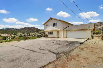  833 Cochran Trl, El Cajon, CA 92019 - Photo 3