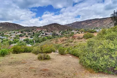  833 Cochran Trl, El Cajon, CA 92019 - Photo 59