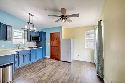  523 Hatherly St, Vista, CA 92083 - Photo 27