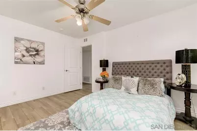 194 Avenida Descanso #A, Oceanside, CA 92057 - Photo 5