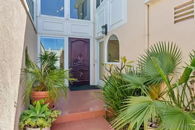  4 Gingertree Ln, Coronado, CA 92118 - Photo 3