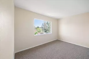 1726 Las Palmas Ln, Escondido, CA 92026 - Photo 33