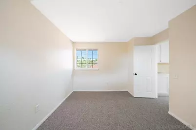  1726 Las Palmas Ln, Escondido, CA 92026 - Photo 43