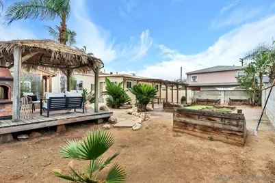  370 Wisconsin Ave, El Cajon, CA 92020 - Photo 43