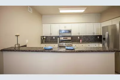  12362 Carmel Country Rd #G208, San Diego, CA 92130 - Photo 11
