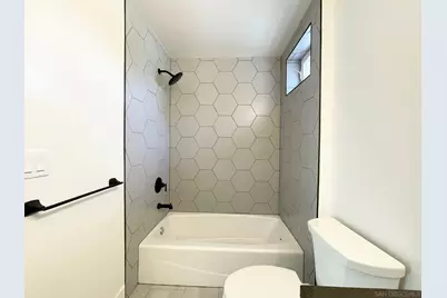  921-927 Regal Rd., Encinitas, CA 92024 - Photo 9