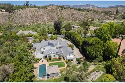  6056 Calle Camposeco, Rancho Santa Fe, CA 92067 - Photo 47