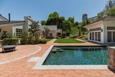  6056 Calle Camposeco, Rancho Santa Fe, CA 92067 - Photo 39