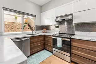 3984 Caminito Silvela, San Diego, CA 92122 - Photo 5