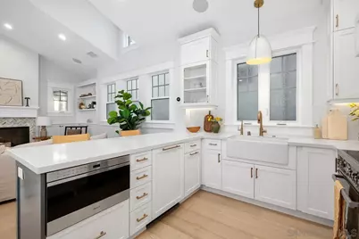  943 F Ave, Coronado, CA 92118 - Photo 9