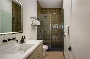 5140 Los Robles Dr, Carlsbad, CA 92008 - Photo 27