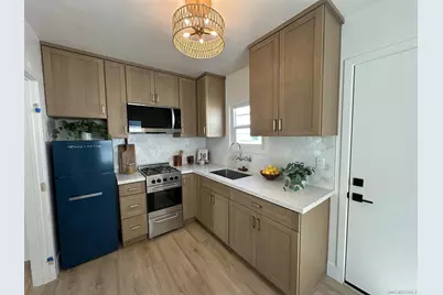  713 - 719 D Avenue, Coronado, CA 92118 - Photo 9