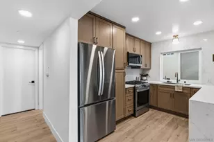 713 - 719 D Ave, Coronado, CA 92118 - Photo 5