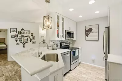  7287 Camino Degrazia #2, San Diego, CA 92111 - Photo 3
