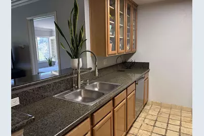  7180 Shoreline Dr. #5207, San Diego, CA 92122 - Photo 3