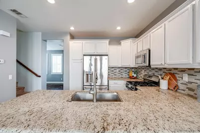  31878 Red Pine, Temecula, CA 92592 - Photo 5
