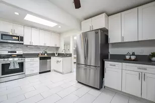 3635 Luna, San Diego, CA 92117 - Photo 9