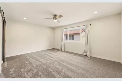  7525 Jerez Ct. #F, Carlsbad, CA 92009 - Photo 23