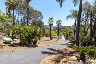  29828 Margale Lane, Vista, CA 92084 - Photo 5