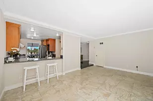 8745 Caminito Sueno, La Jolla, CA 92037 - Photo 9
