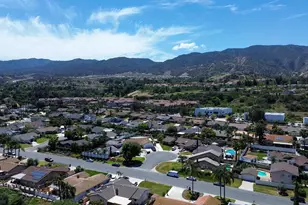 2481 Northmoor Dr, Corona, CA 92882 - Photo 37