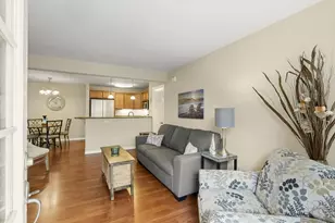 5252 Balboa Arms, San Diego, CA 92117 - Photo 7