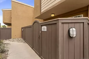 5252 Balboa Arms, San Diego, CA 92117 - Photo 3