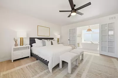  7420 Teasdale Ave, San Diego, CA 92122 - Photo 5