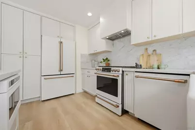  7420 Teasdale Ave, San Diego, CA 92122 - Photo 25