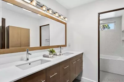  1769 Plum, San Diego, CA 92106 - Photo 37