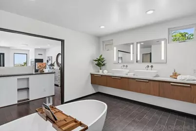  1769 Plum, San Diego, CA 92106 - Photo 23