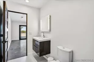 1769 Plum, San Diego, CA 92106 - Photo 51
