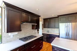 2590 Caminito Porthcawl, La Jolla, CA 92037 - Photo 5