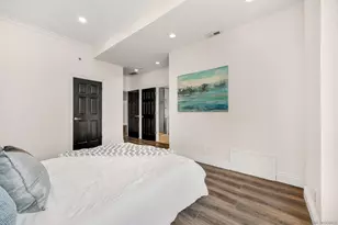 702 Ash St, San Diego, CA 92101 - Photo 15