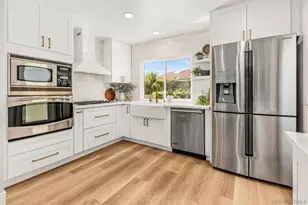 808 Caminito Azul, Carlsbad, CA 92011 - Photo 7