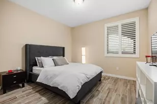 3887 Pell Pl, San Diego, CA 92130 - Photo 7
