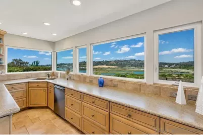  942 Santa Hidalga, Solana Beach, CA 92075 - Photo 5